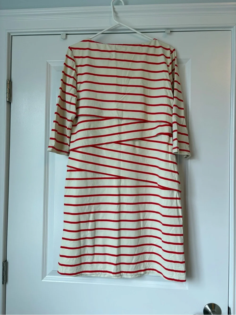 J. McLaughlin Red & White Striped Tiered Dress – XL – 3/4 Sleeve Knit Midi Dress - Picture 2 of 4